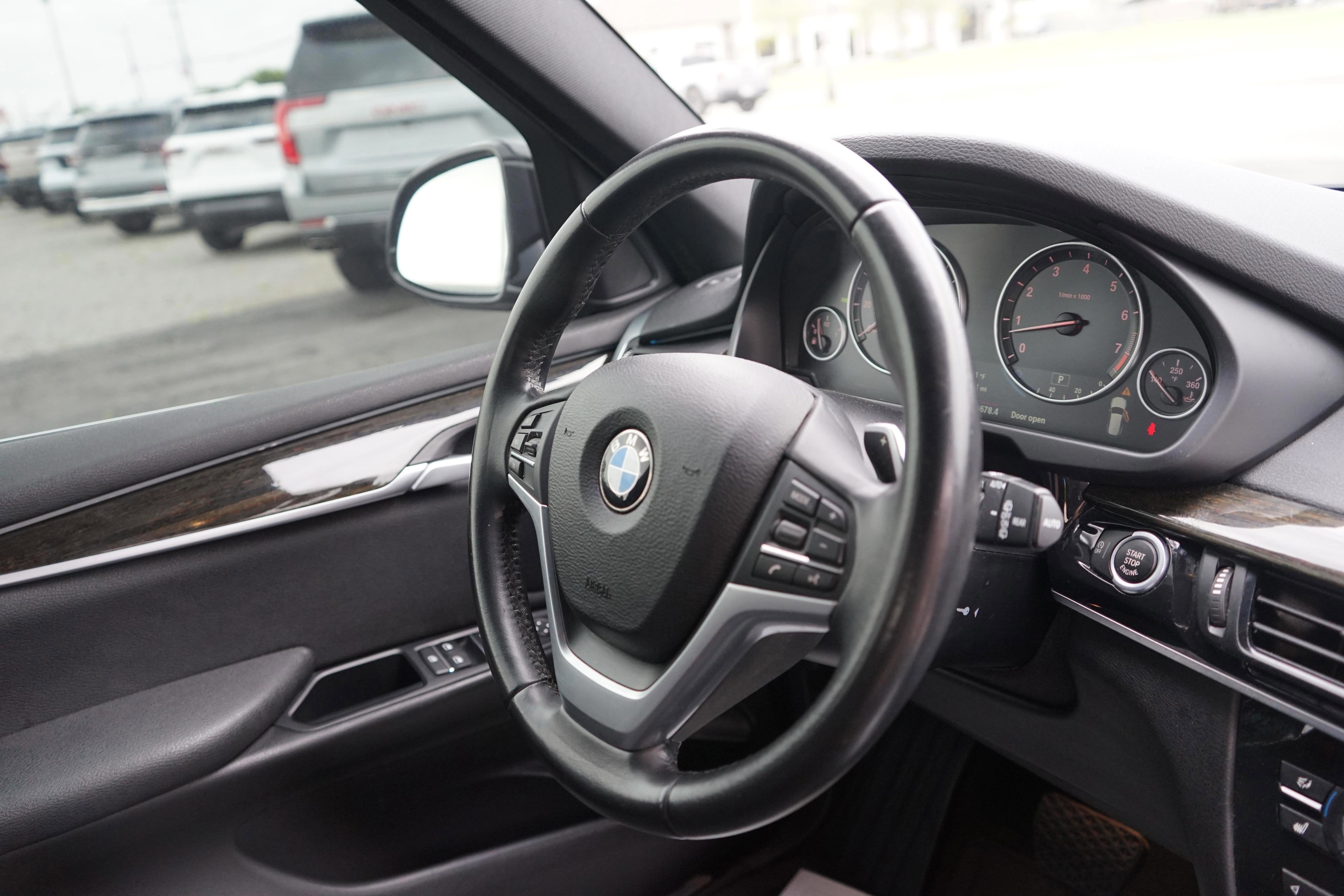 Used 2018 BMW X5 sDrive35i RWD image 25