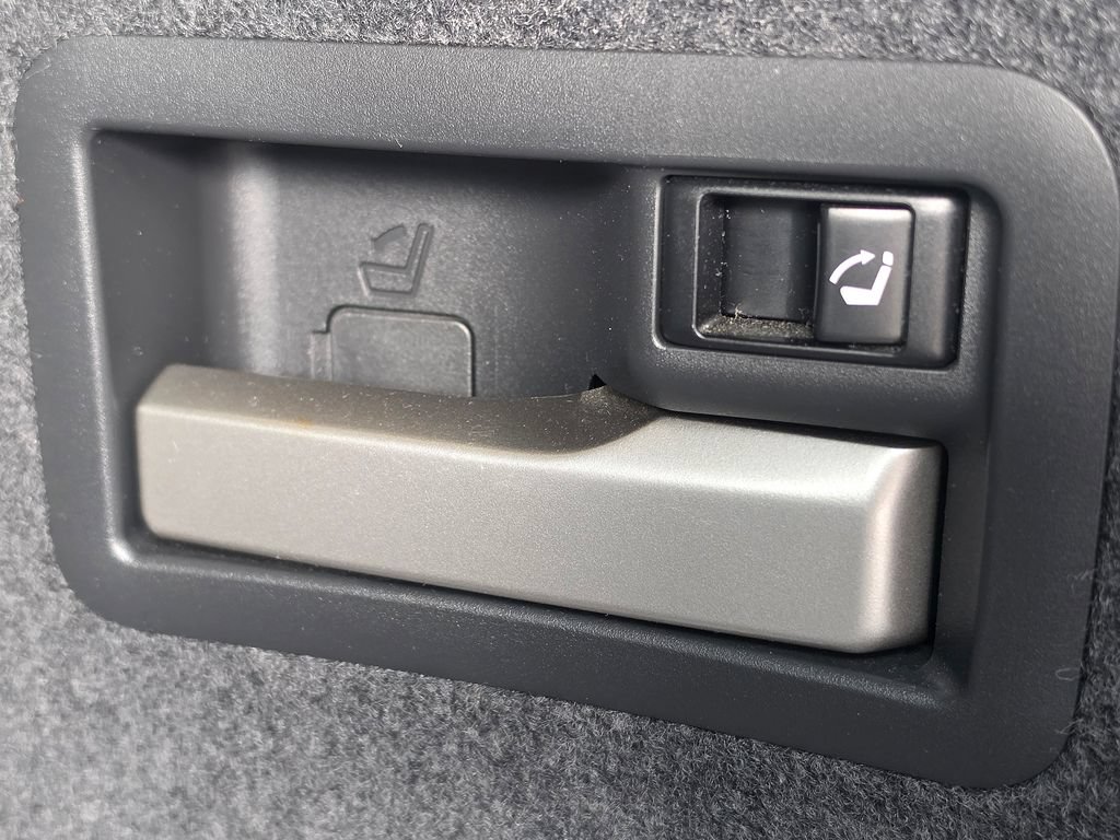 Used 2013 Nissan Murano SL AWD/4WD image 8