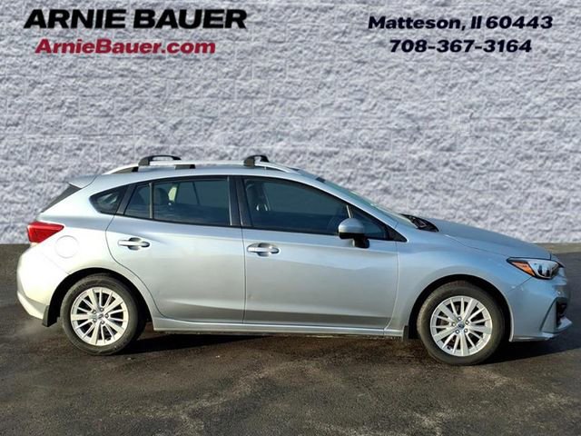 Used 2017 Subaru Impreza 2.0i Premium image 4