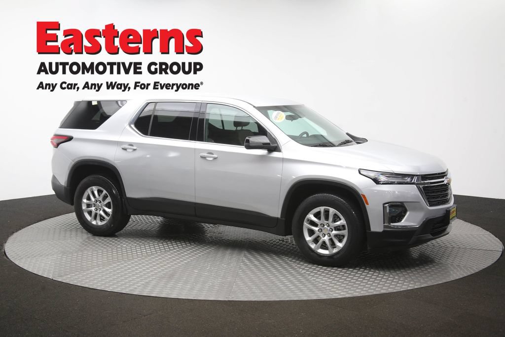 Used 2022 Chevrolet Traverse LS AWD/4WD image 46