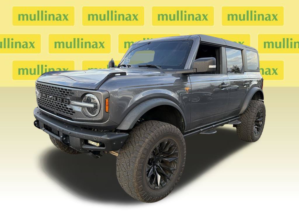 Used 2022 Ford Bronco Badlands AWD/4WD image 5