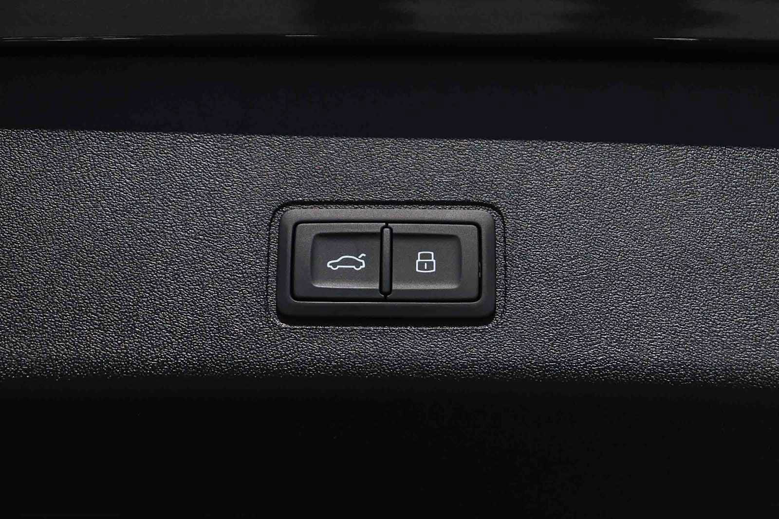 New 2026 Audi Q3 quattro 2.0T image 35