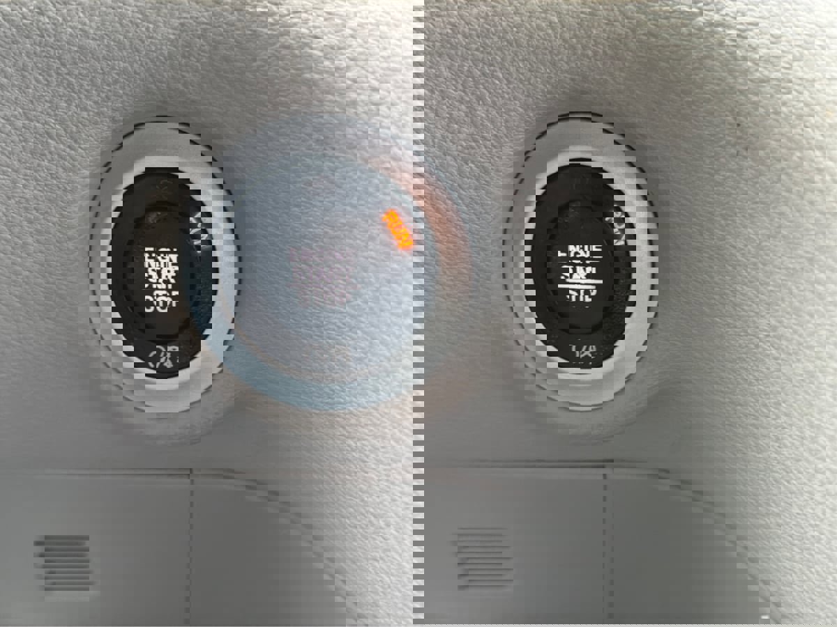 Used 2021 Chrysler Pacifica Touring-L image 45