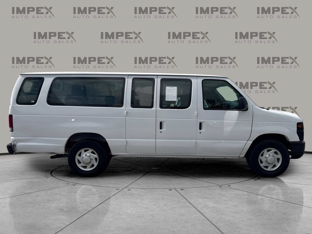 Used 2008 Ford E-350 and Econoline 350 XLT RWD image 7