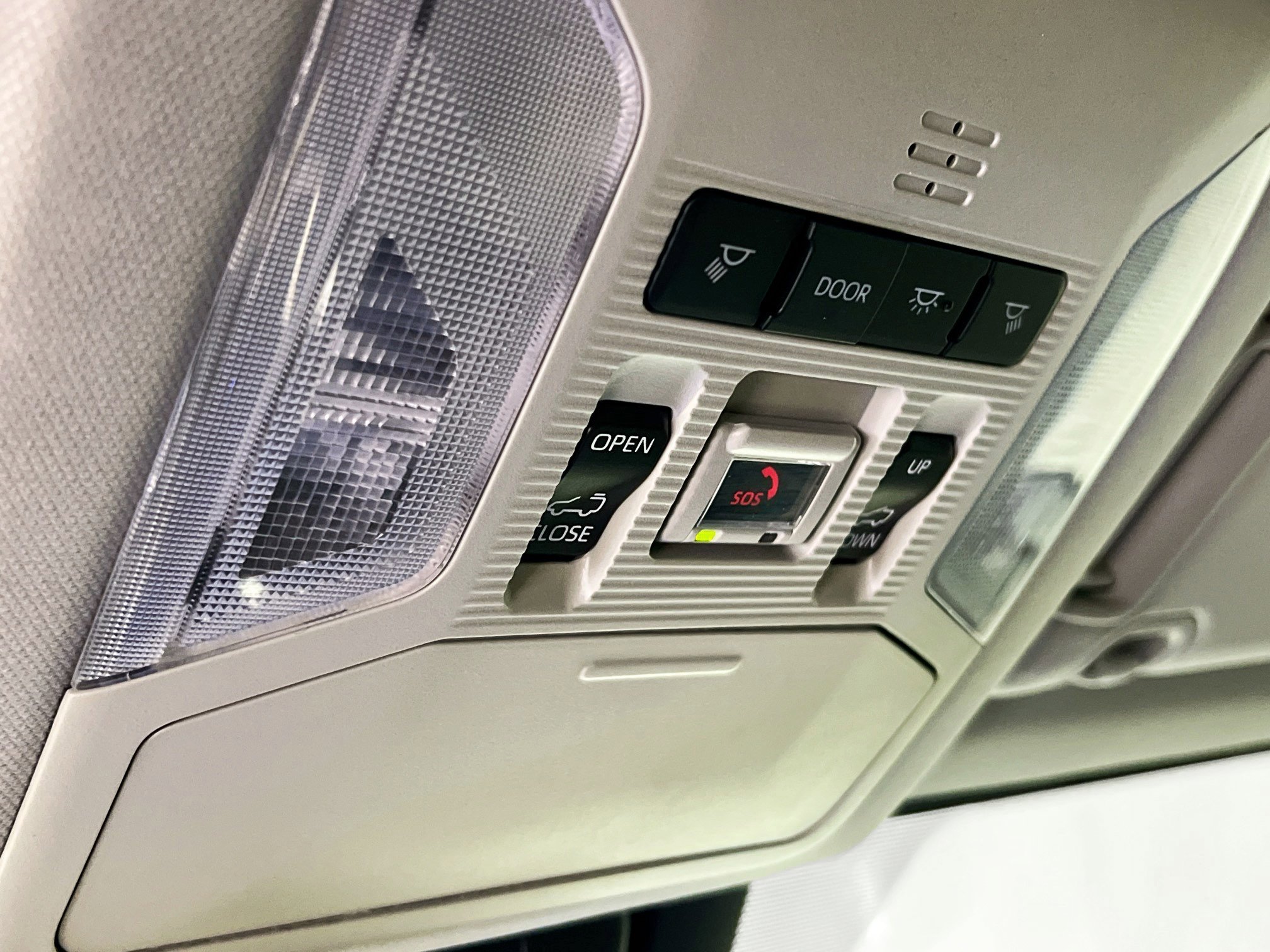 Used 2024 Toyota RAV4 XLE Premium image 22