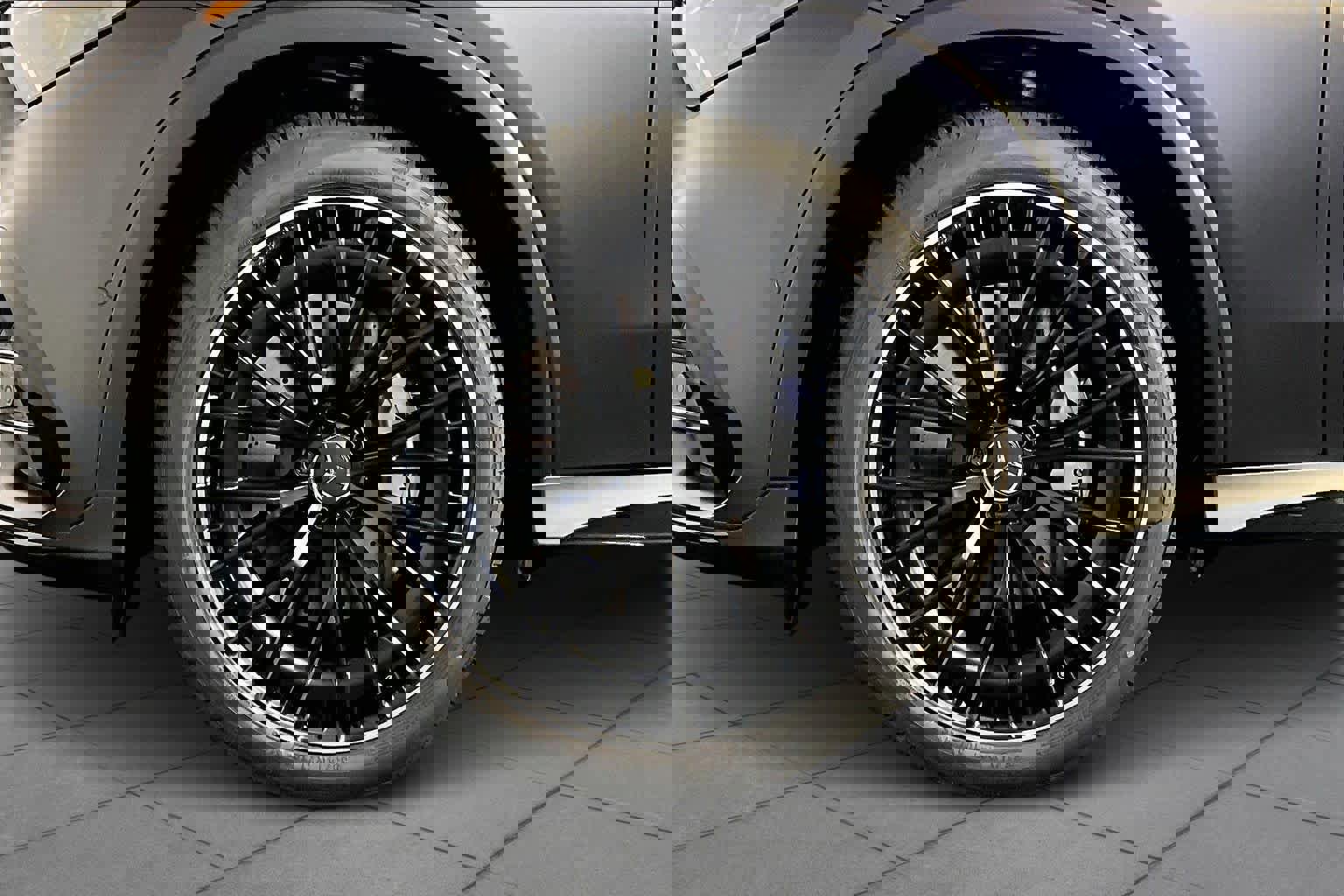 New 2026 Mercedes-Benz GLC 43 AMG 4MATIC Coupe image 17