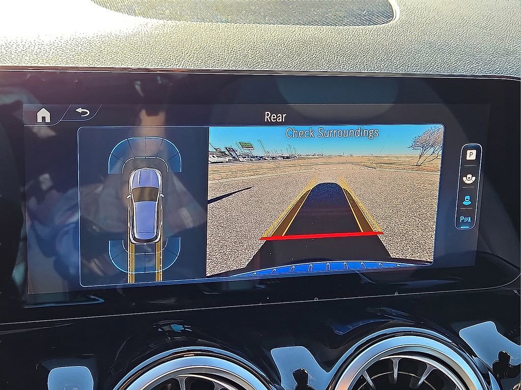 Used 2025 Mercedes-Benz GLA 35 AMG 4MATIC image 27