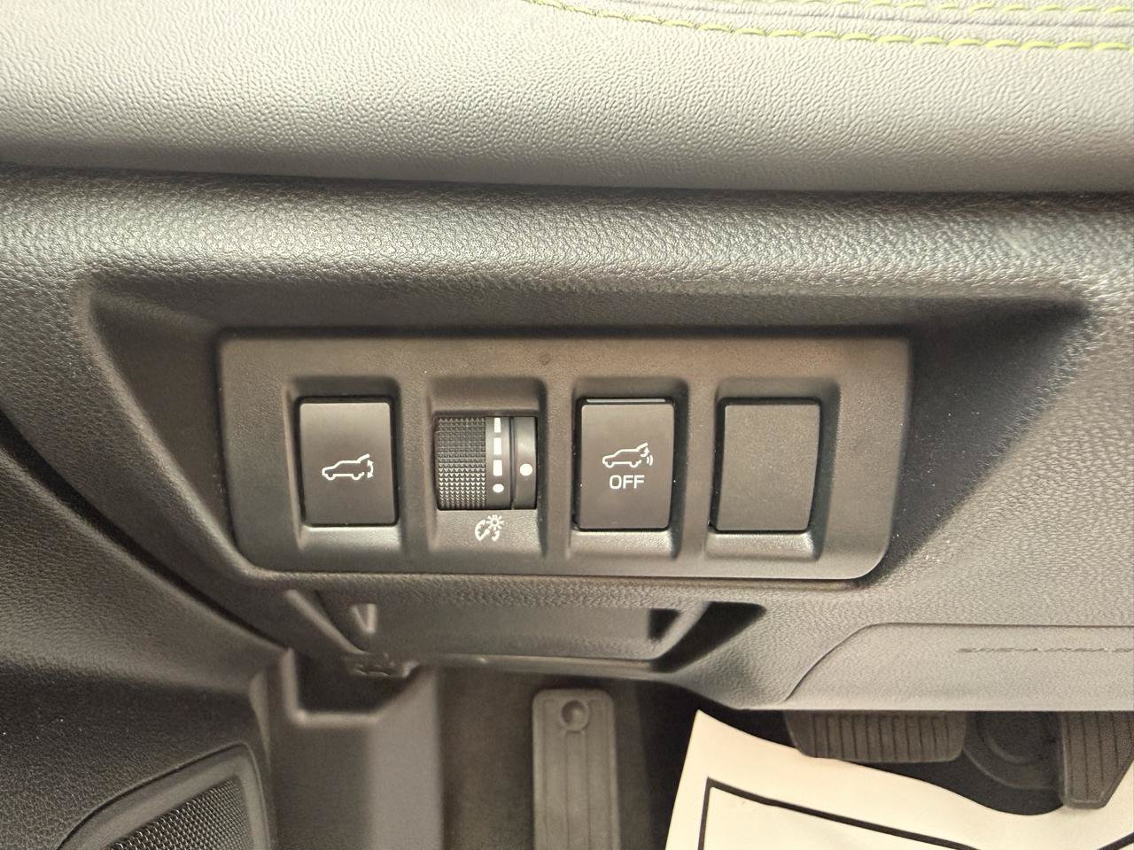 Used 2025 Subaru Outback Onyx Edition AWD/4WD image 21