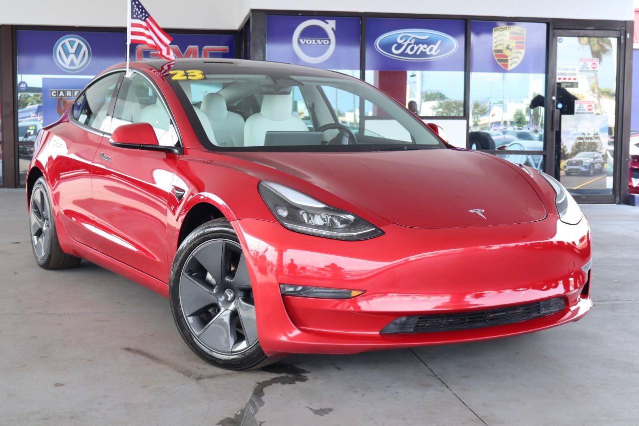 Used 2023 Tesla Model 3 Long Range AWD/4WD image 2