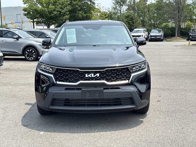 Used 2023 Kia Sorento LX FWD image 6