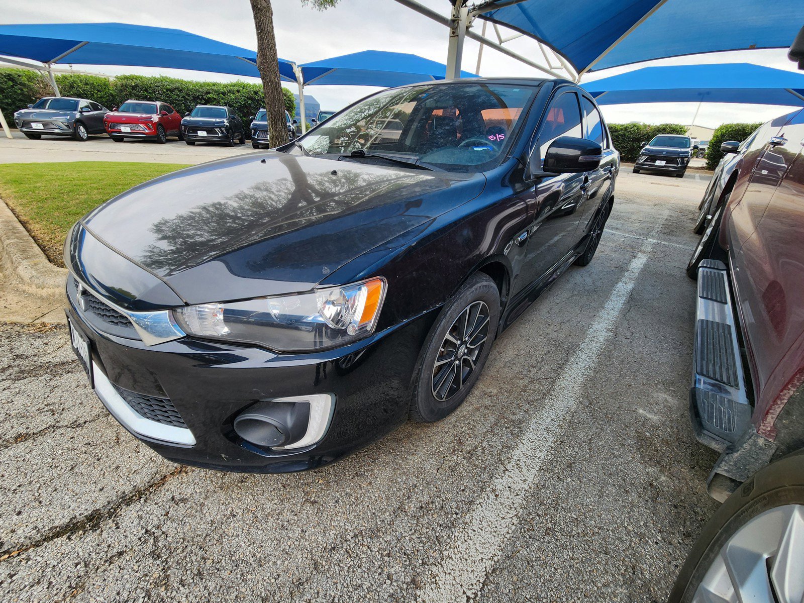 Used 2017 Mitsubishi Lancer ES FWD image 2
