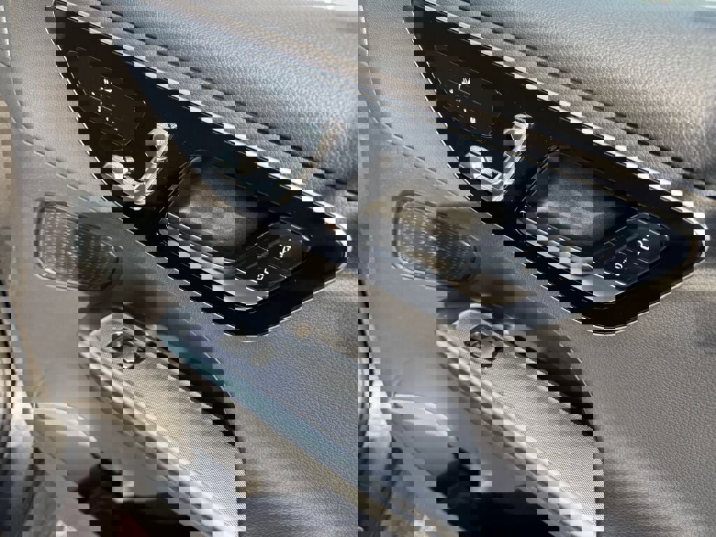 New 2026 Mercedes-Benz GLC 300 4MATIC image 21