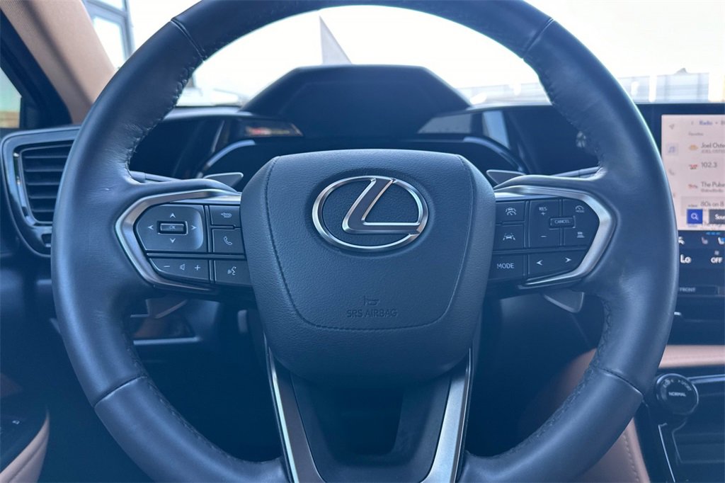 Used 2025 Lexus NX 250 FWD w/ Premium Package image 26