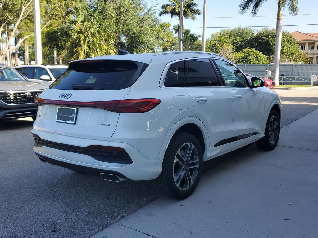 Certified 2025 Audi Q5 Premium w/ Premium Plus AWD/4WD image 4