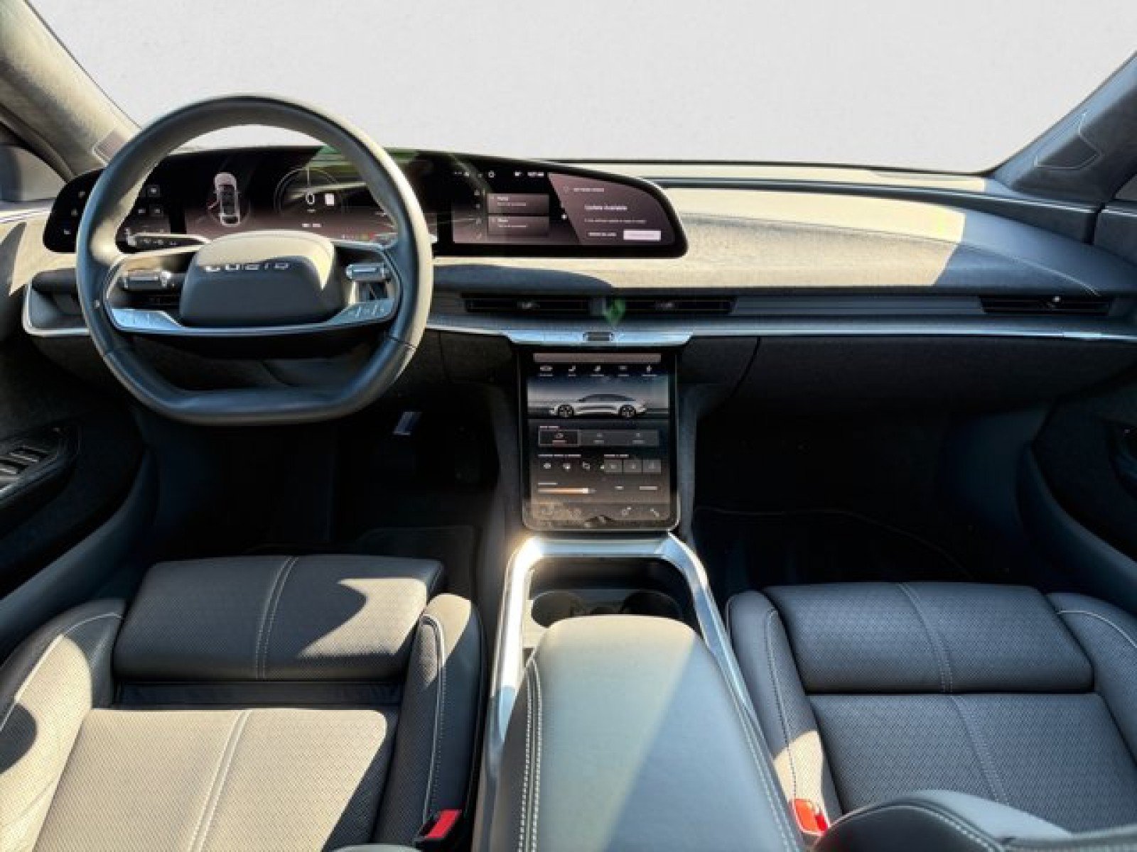 Used 2023 Lucid Air Grand Touring AWD/4WD image 13