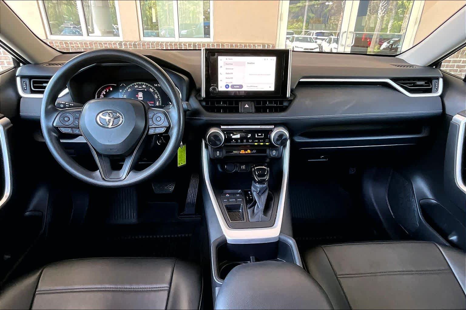 Certified 2025 Toyota RAV4 LE FWD image 26