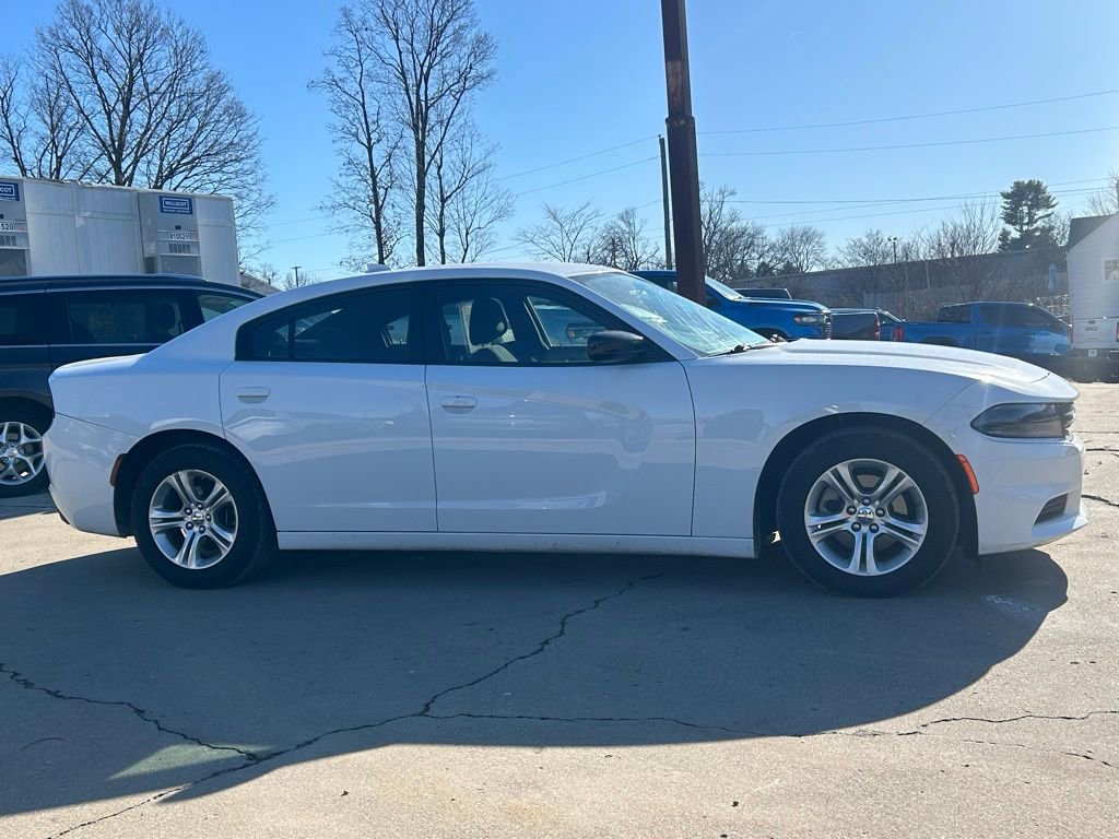 Used 2023 Dodge Charger SXT image 5