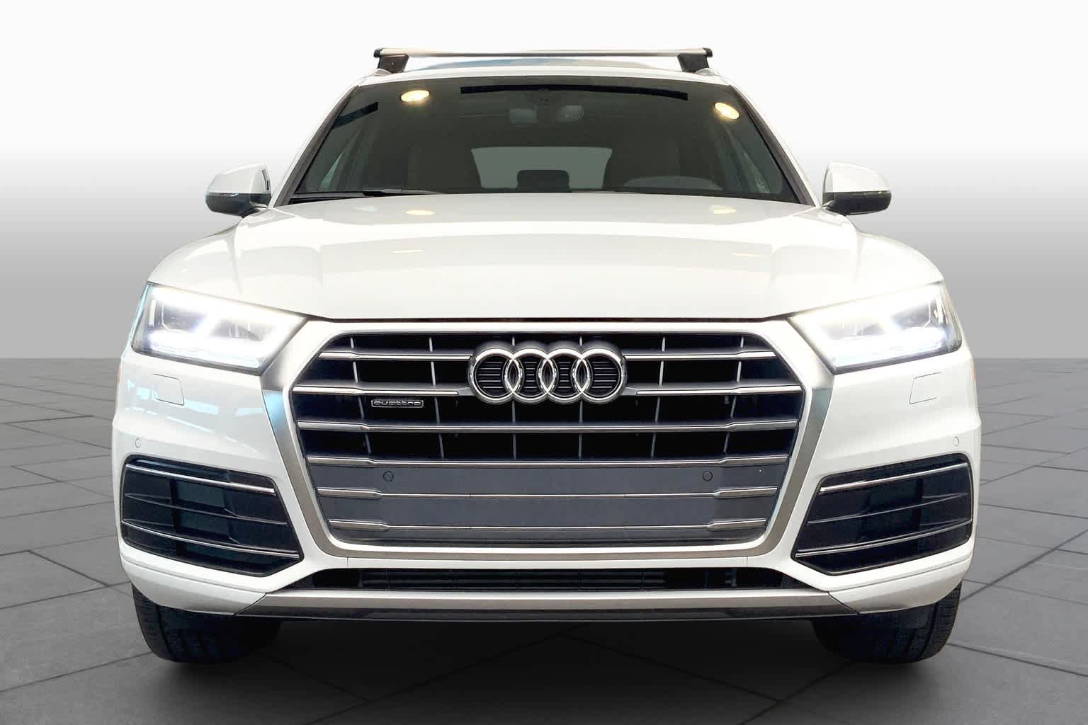 Used 2019 Audi Q5 2.0T Premium Plus w/ Premium Plus Package AWD/4WD image 3