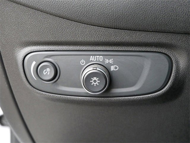 Used 2022 Chevrolet Equinox LT image 16