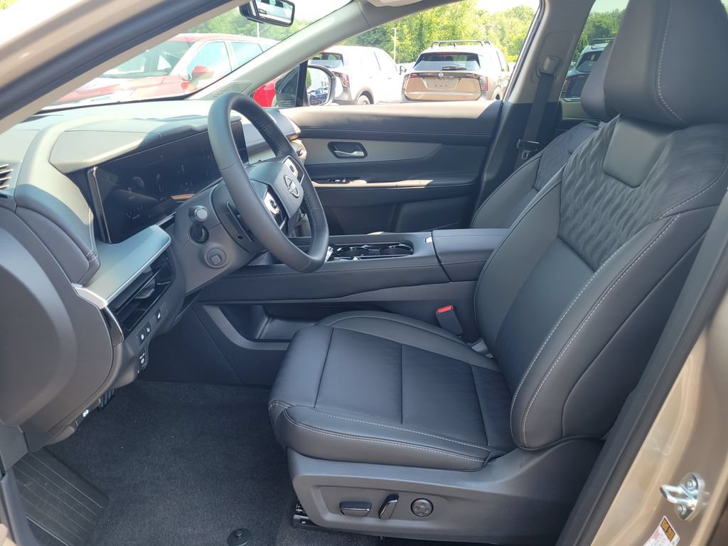 New 2026 Nissan Murano Platinum w/ Cargo Package AWD/4WD image 13