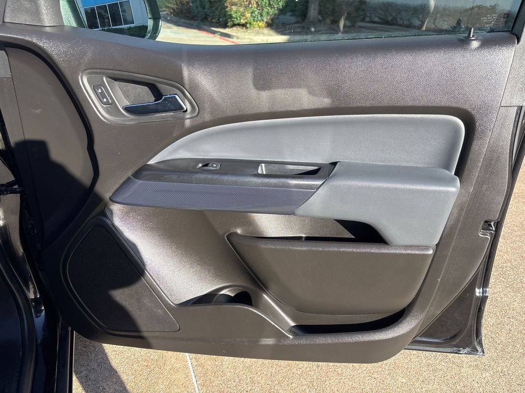 Used 2016 Chevrolet Colorado Z71 image 26