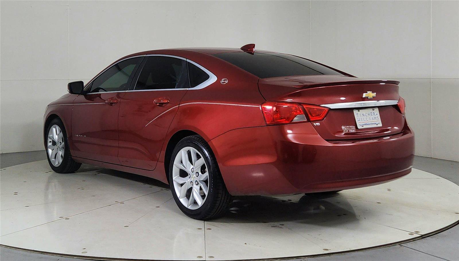 Used 2015 Chevrolet Impala LT image 5