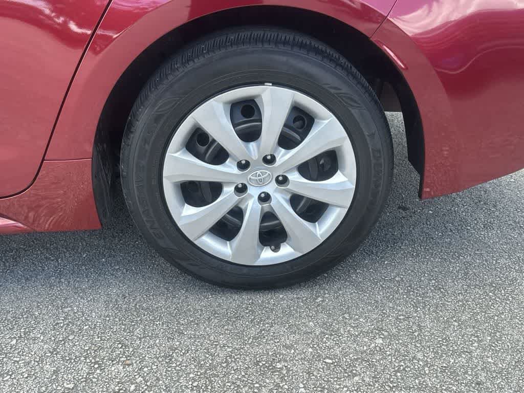 Used 2023 Toyota Corolla LE FWD image 10