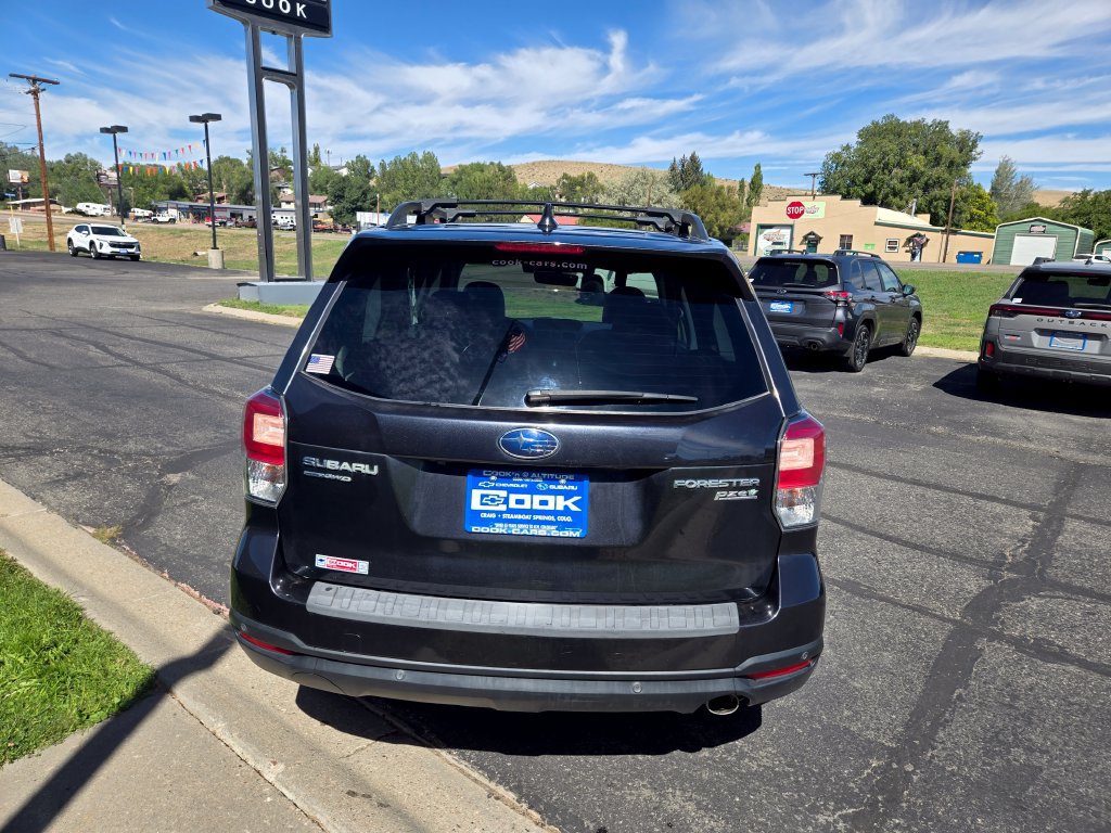 Used 2017 Subaru Forester 2.5i Limited AWD/4WD image 4