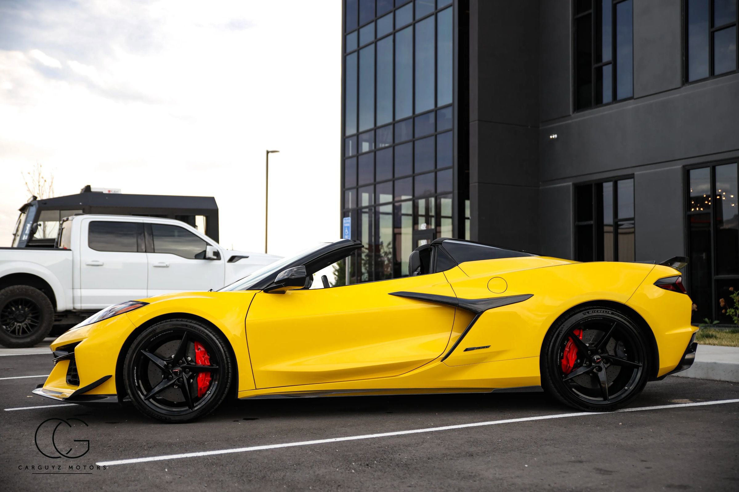 Used 2025 Chevrolet Corvette E-Ray image 7