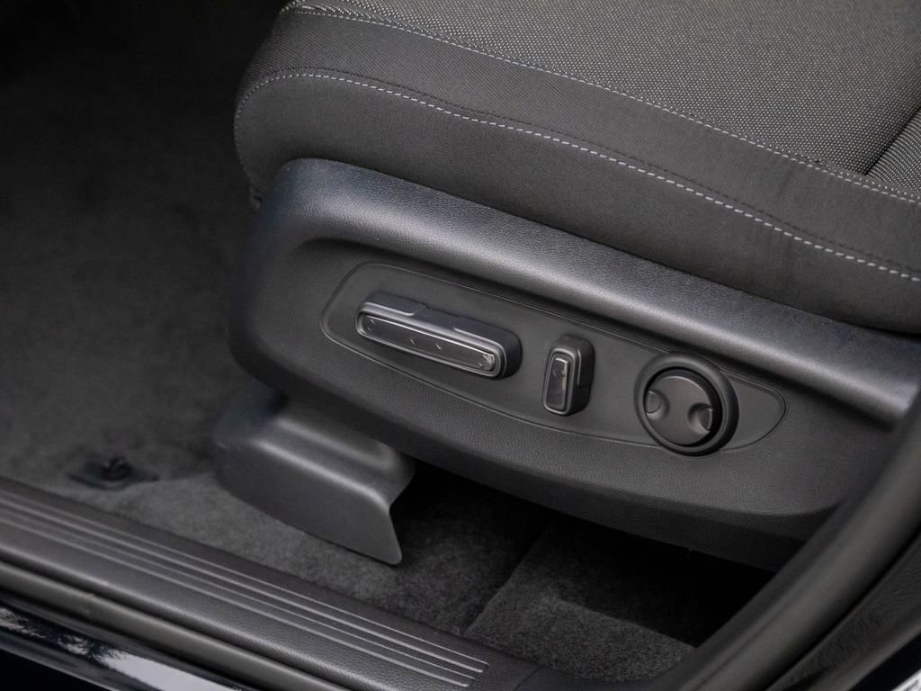 New 2026 Honda CR-V EX image 15