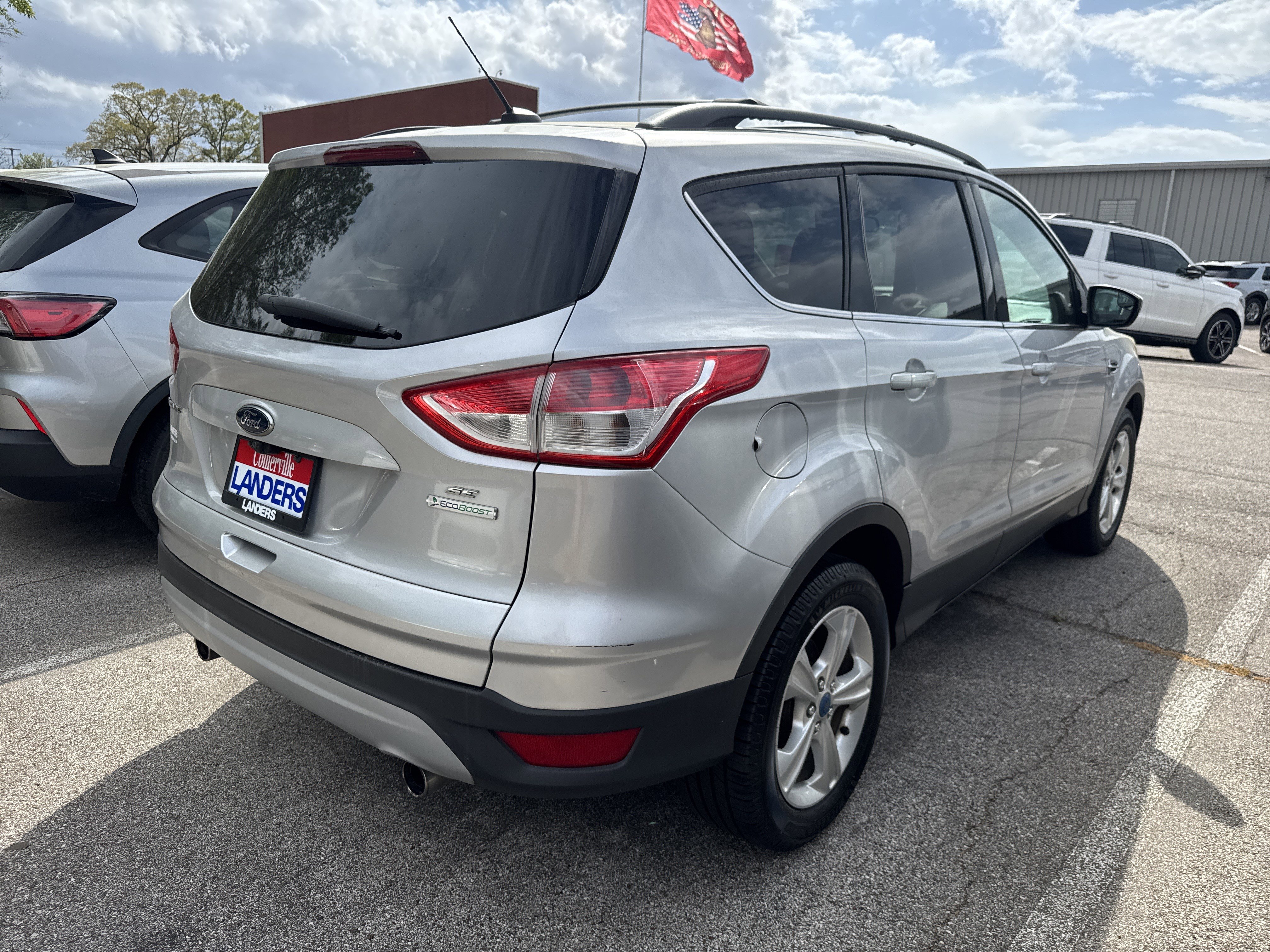 Used 2013 Ford Escape SE image 2
