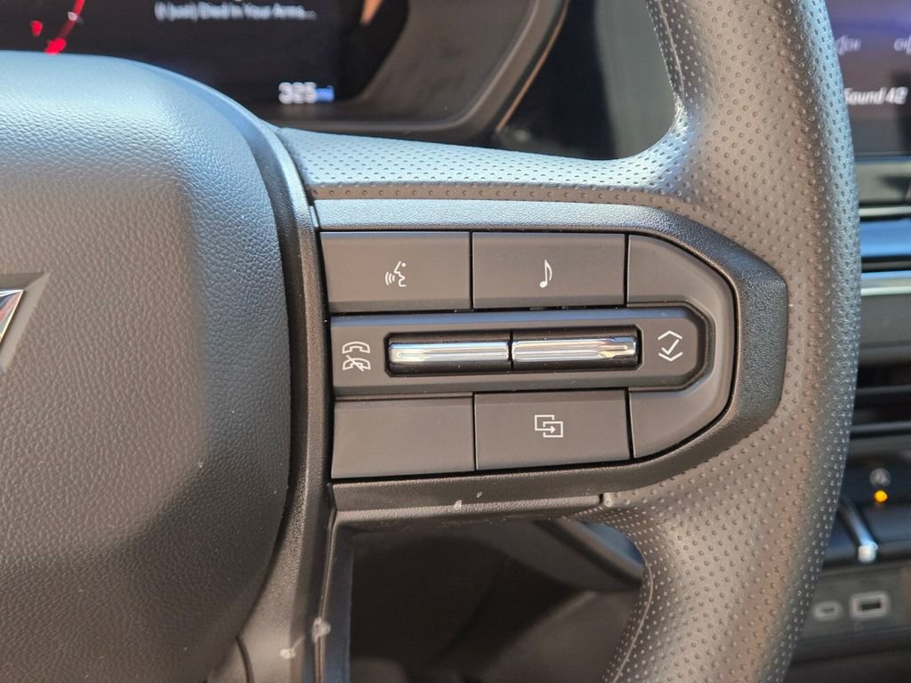 Used 2024 Chevrolet Colorado Trail Boss w/ Advanced Trailering Package image 29