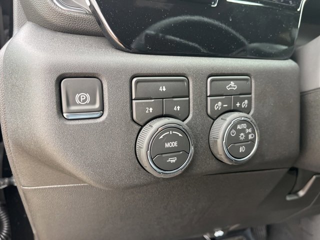 New 2026 Chevrolet Silverado 2500 LT image 28
