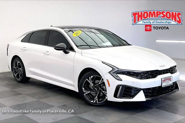 Used 2025 Kia K5 GT-Line w/ GT-Line Premium Package FWD image 1