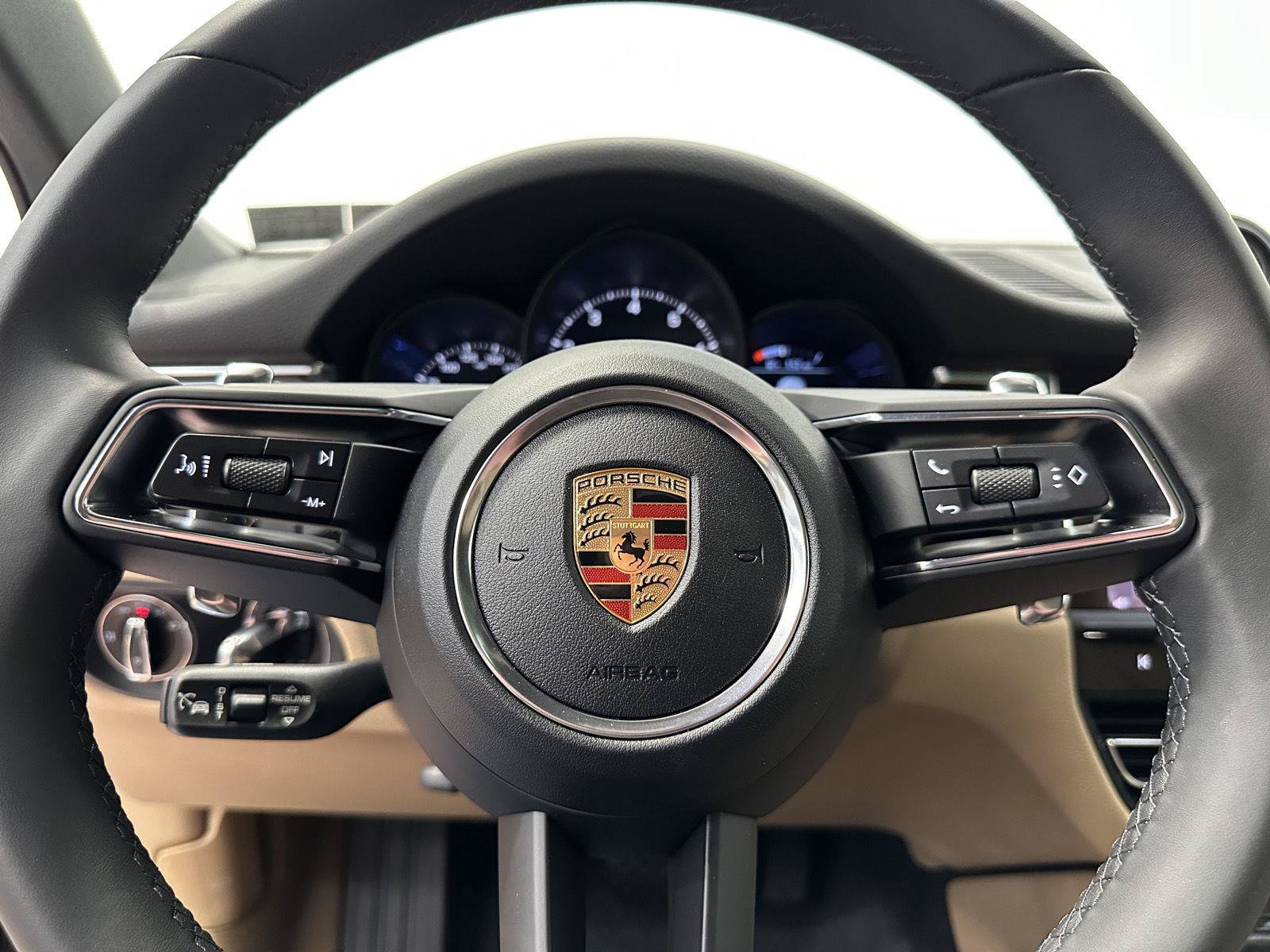 New 2026 Porsche Macan AWD/4WD image 25