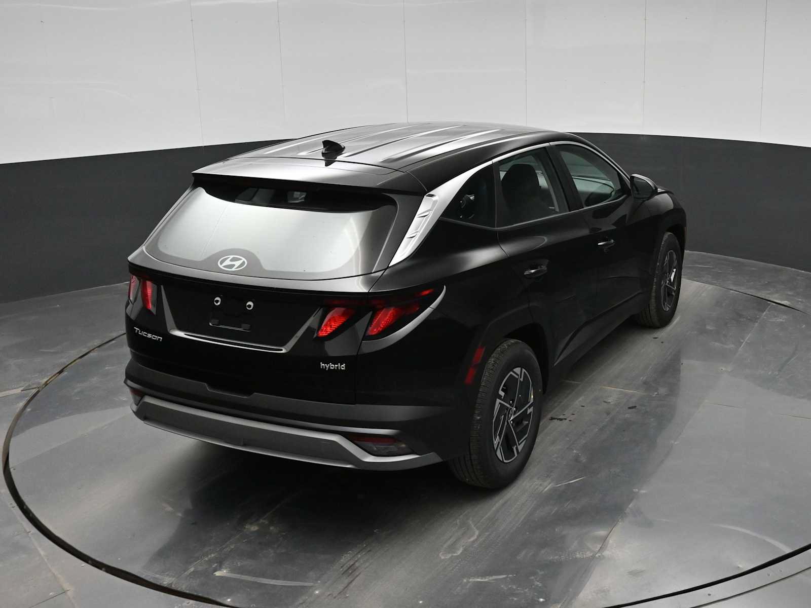 New 2026 Hyundai Tucson Blue SE FWD image 30