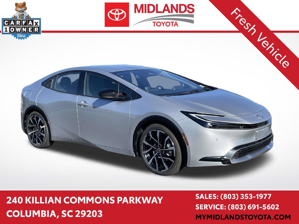 Used 2025 Toyota Prius Plug-In Hybrid FWD image 1
