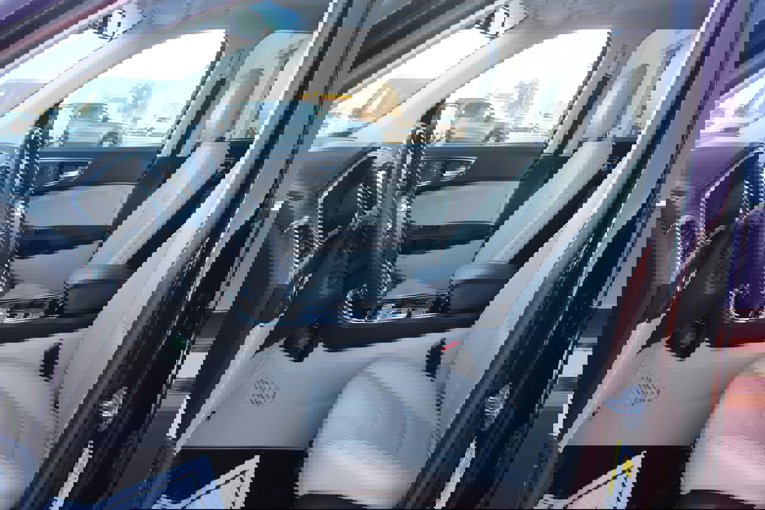 Used 2019 Ford Edge Titanium w/ Equipment Group 301A image 17