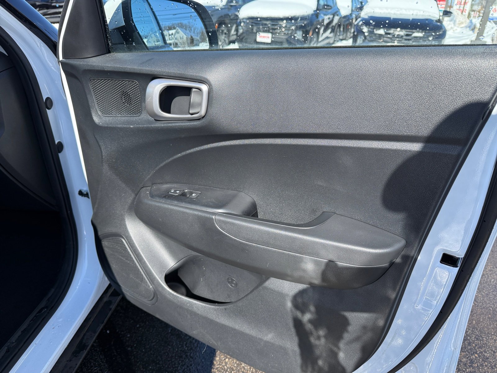 New 2025 Hyundai Venue SEL image 25