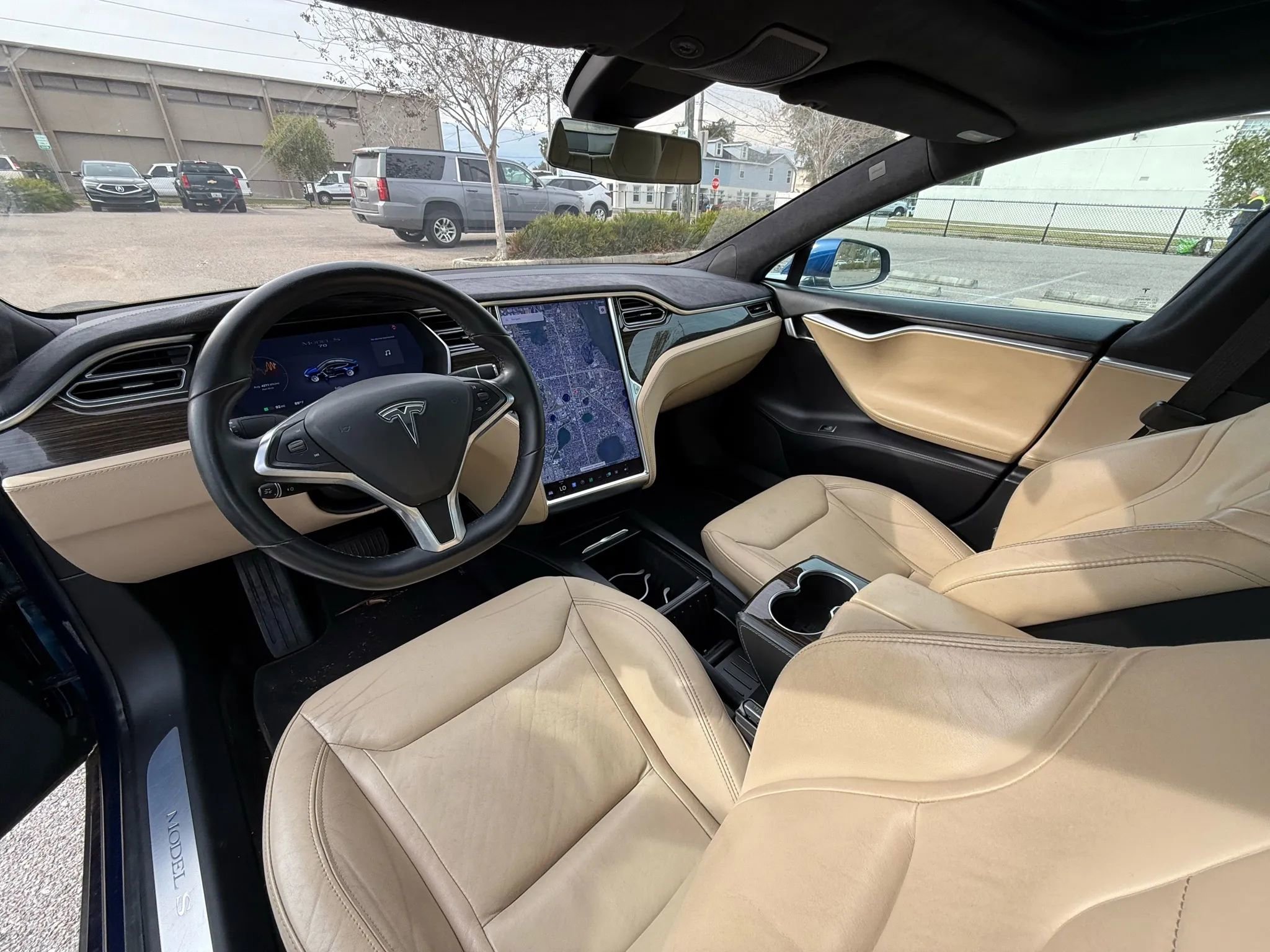 Used 2016 Tesla Model S 70 image 12