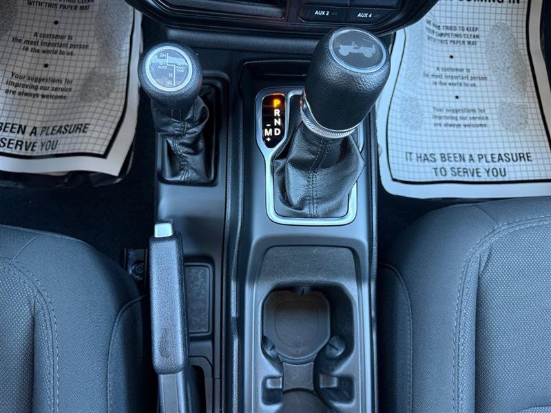 Used 2023 Jeep Wrangler Unlimited w/ Cold Weather Group AWD/4WD image 29