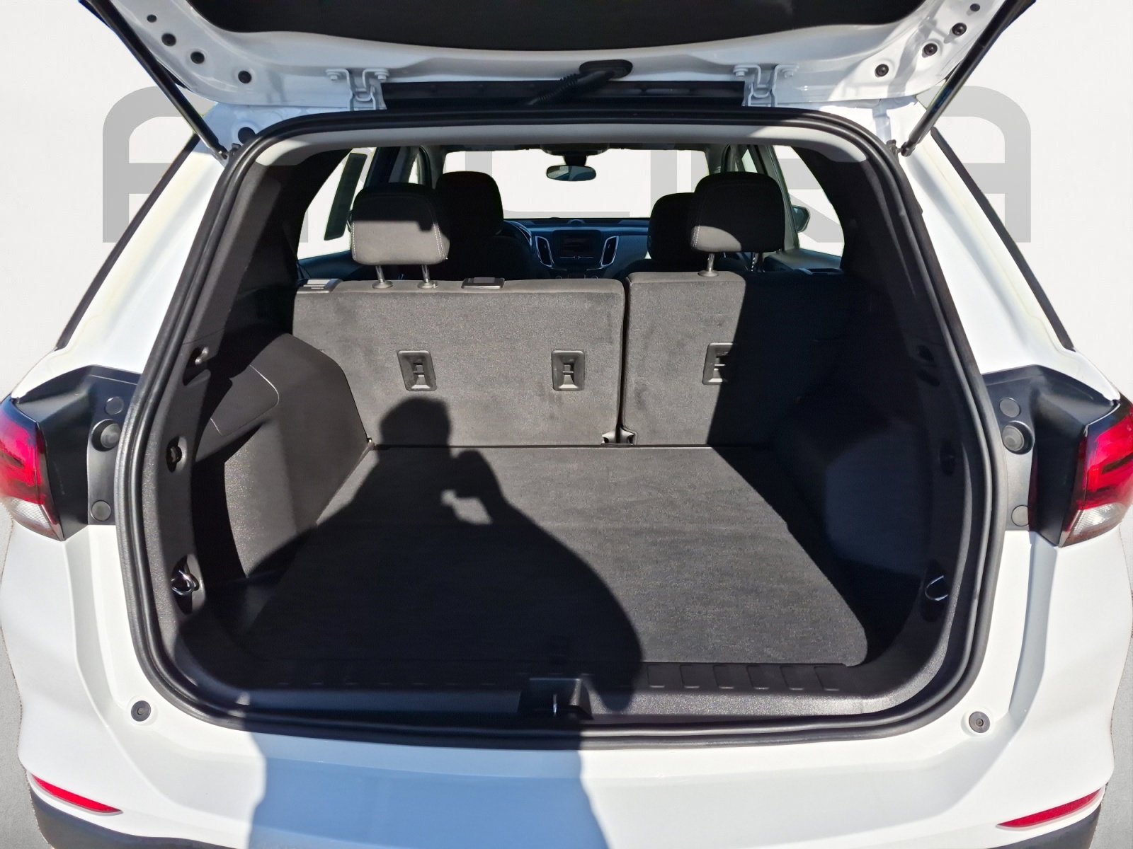 Used 2024 Chevrolet Equinox LS image 12