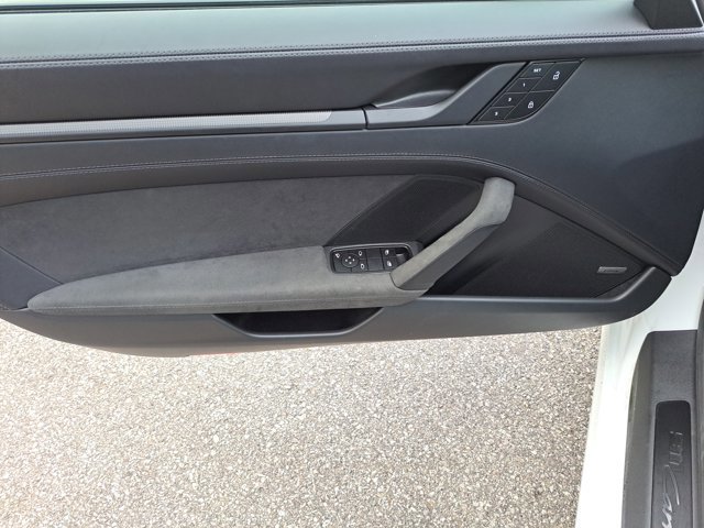 Certified 2024 Porsche 911 Carrera GTS image 17