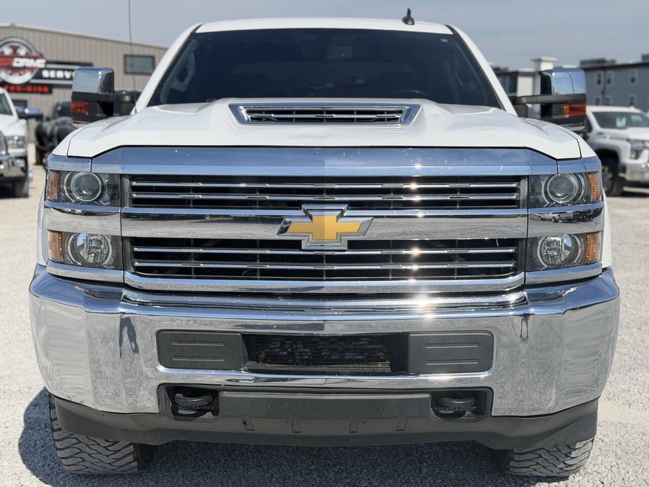 Used 2018 Chevrolet Silverado 2500 W/T w/ WT Convenience Package AWD/4WD image 8