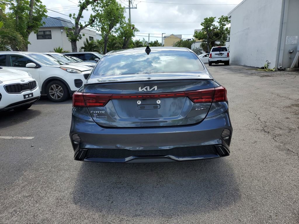 Used 2024 Kia Forte GT-Line w/ GT-Line Premium Package image 5