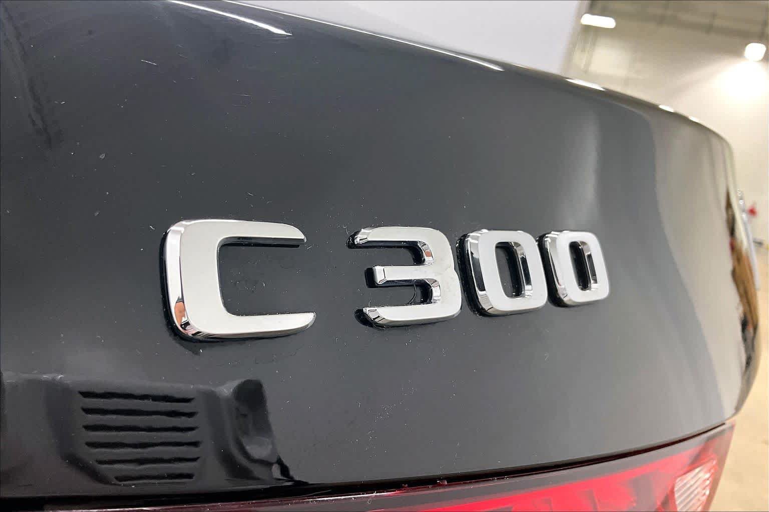 Used 2025 Mercedes-Benz C 300 Sedan image 10