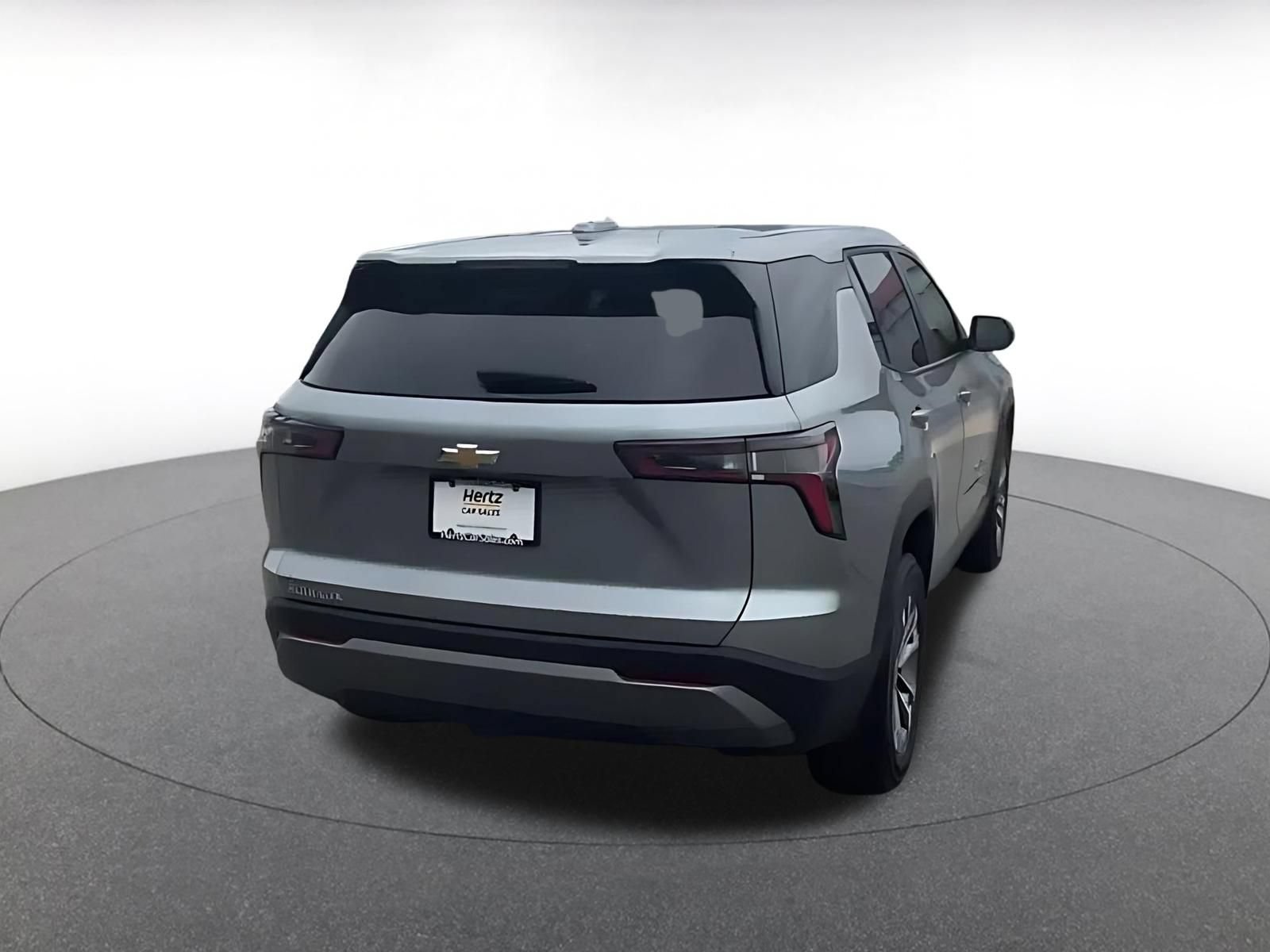 Used 2025 Chevrolet Equinox LT FWD image 14
