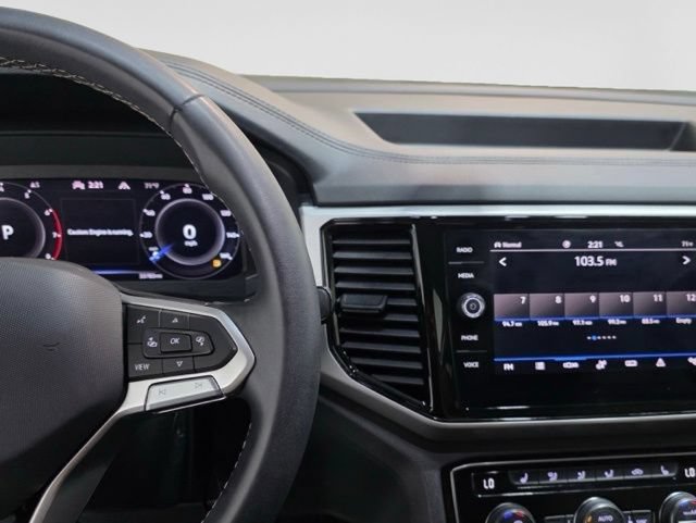 Used 2023 Volkswagen Atlas SE AWD/4WD image 18