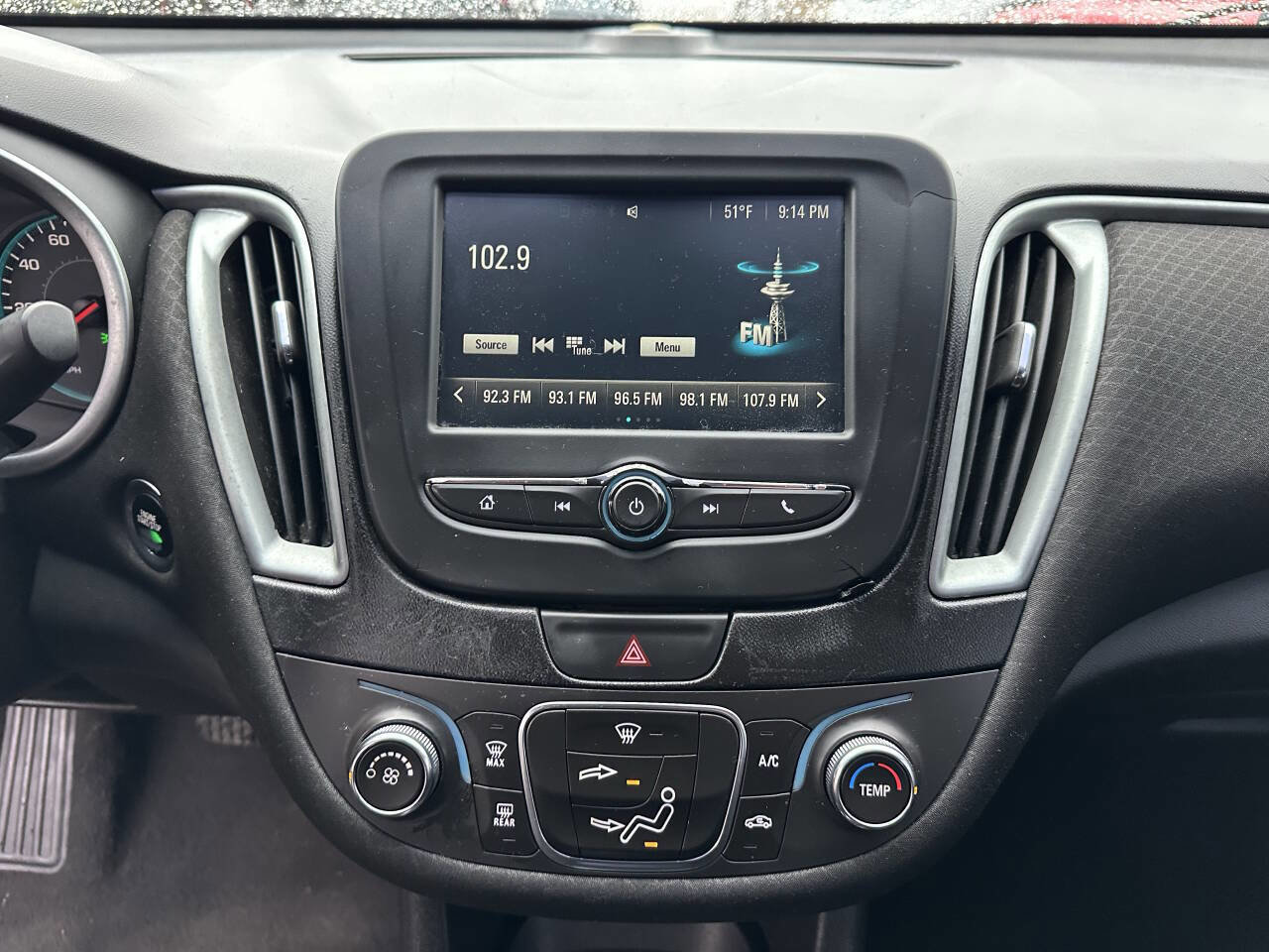 Used 2016 Chevrolet Malibu LS FWD image 15