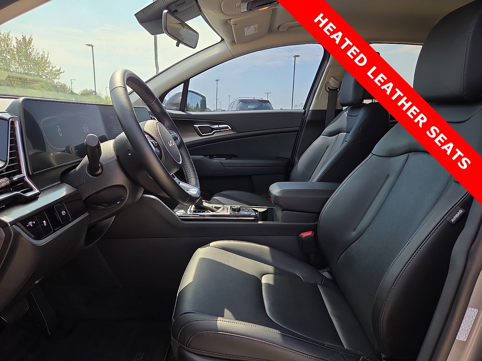 Used 2024 Kia Sportage EX FWD image 15